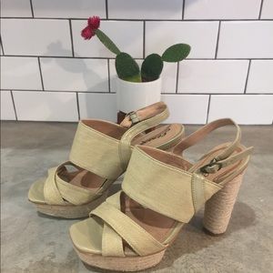 Go Max espadrille heel sandal size 9